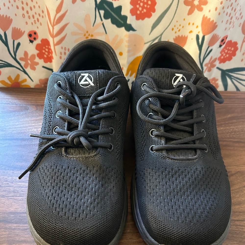 Zebra Men’s Shoes Husky Black 6E, Extra Extra Wide Toe Box Size 10 Sneakers Mesh